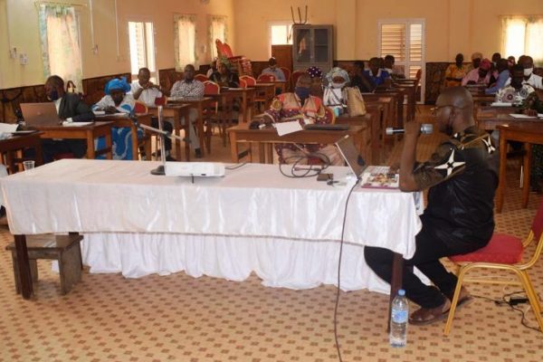 67e478a5-effa-4b34-8c81-4234688b7dd2