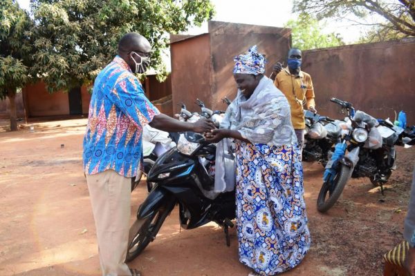 99a0aa55-47ab-4f37-bf5b-8ad9279e4db7