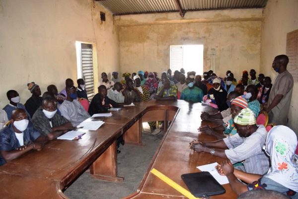 b490dfea-6a90-4b97-8787-5e1e8fe9c982