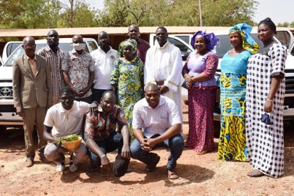 fbdf7b04-c4f5-48f8-8c59-84e4862d8fde