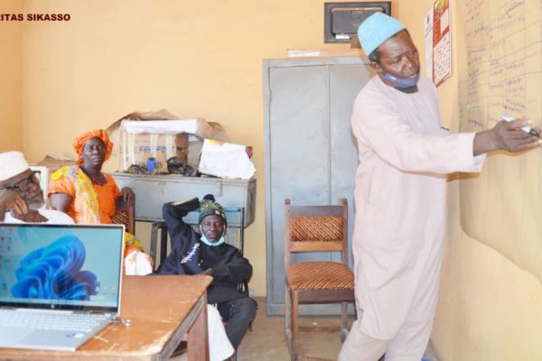 WhatsApp Image 2025-05-15 at 13.40.06